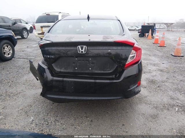 2018 HONDA CIVIC EX 17