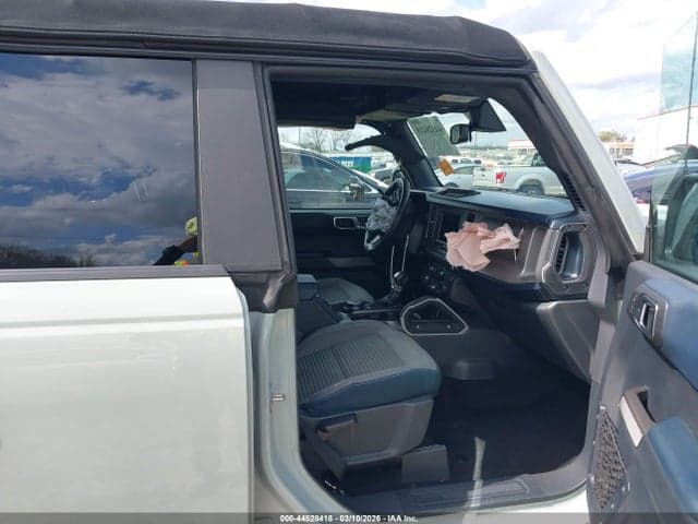 2021 FORD BRONCO OUTER BANKS 5