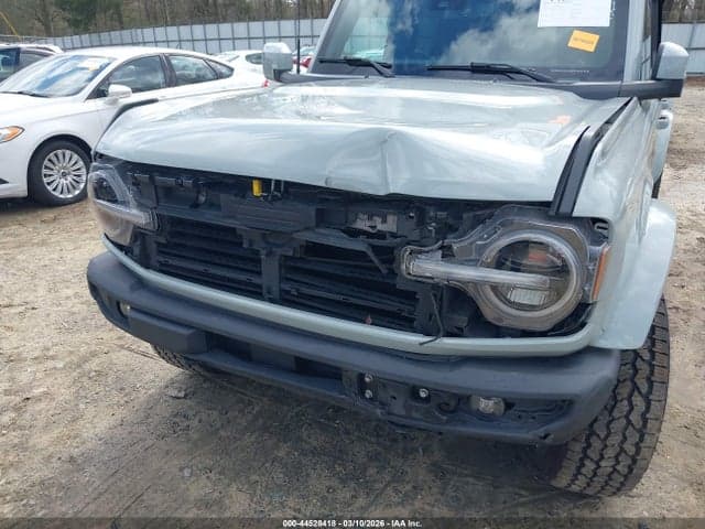 2021 FORD BRONCO OUTER BANKS 6