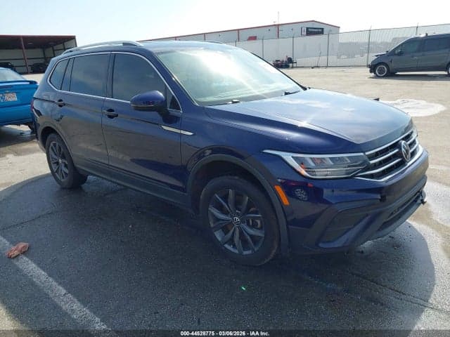 2022 VOLKSWAGEN TIGUAN 2.0T SE - 1