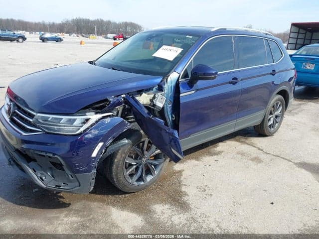 2022 VOLKSWAGEN TIGUAN 2.0T SE 2