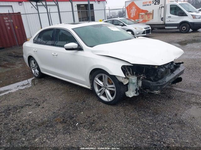 2015 VOLKSWAGEN PASSAT 2.0L