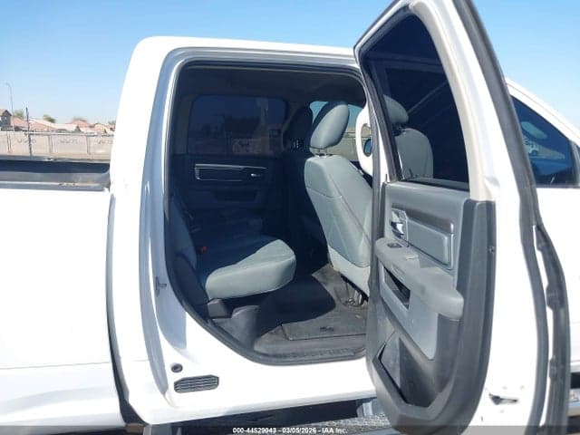 2018 RAM 2500 SLT 4X4 6'4 BOX 8