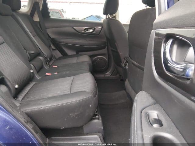 2019 NISSAN ROGUE SV 8