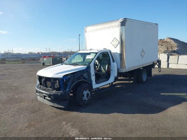 2020 FORD F-450 CHASSIS XL 2