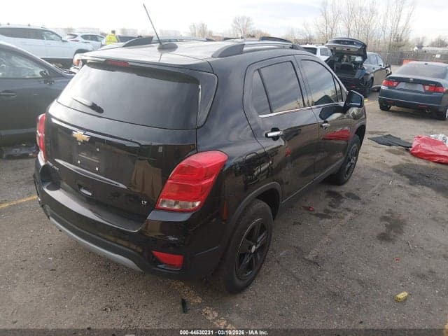 2020 CHEVROLET TRAX AWD LT 4