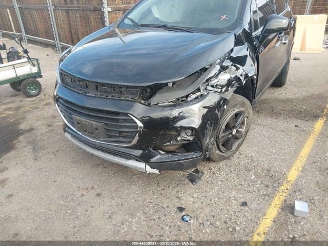 2020 CHEVROLET TRAX AWD LT 6