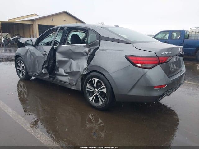 2021 NISSAN SENTRA SV XTRONIC CVT 3