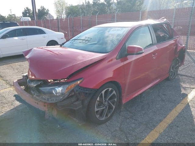 2017 TOYOTA COROLLA IM 2