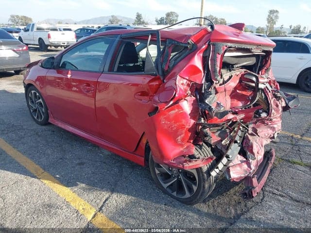 2017 TOYOTA COROLLA IM 3
