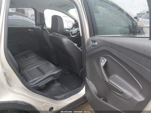 2018 FORD ESCAPE TITANIUM 8