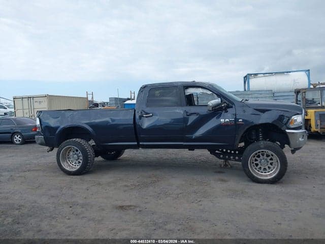 2018 RAM 3500 LARAMIE 4X4 8' BOX 12