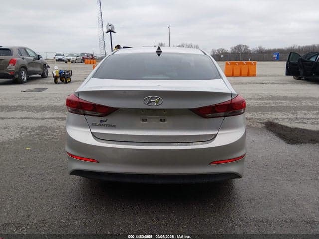 2018 HYUNDAI ELANTRA SEL 17