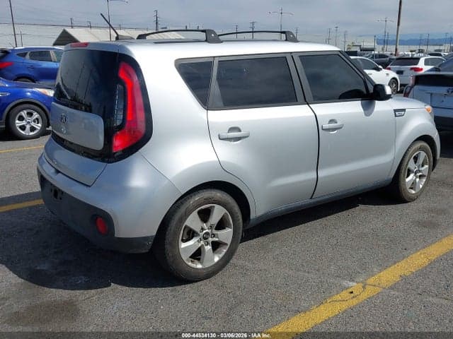 2017 KIA SOUL 4