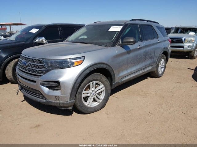 2022 FORD EXPLORER XLT 2