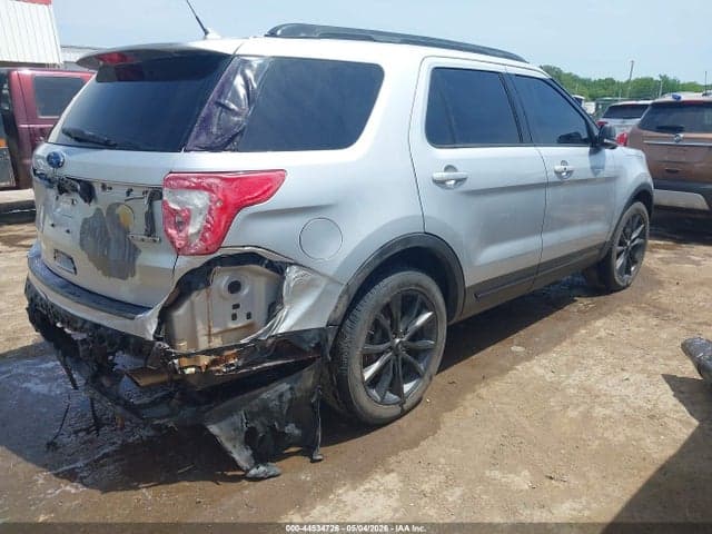 2018 FORD EXPLORER XLT 4
