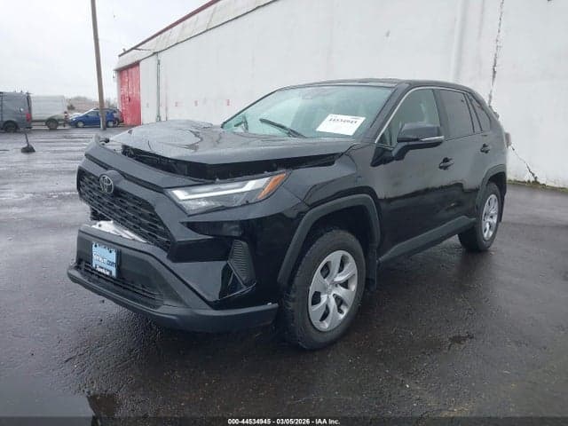 2025 TOYOTA RAV4 LE 2