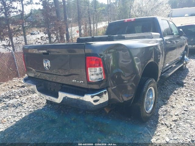 2019 RAM 3500 BIG HORN 4X4 8' BOX 4