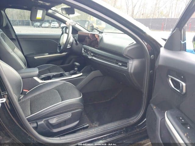 2025 KIA K4 GT-LINE 5