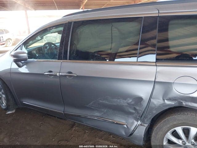 2017 CHRYSLER PACIFICA TOURING-L 14