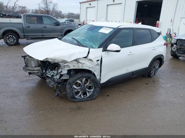 2024 KIA SELTOS LX 2