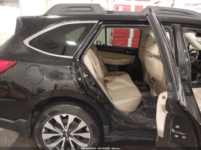 2017 SUBARU OUTBACK 2.5I LIMITED 8