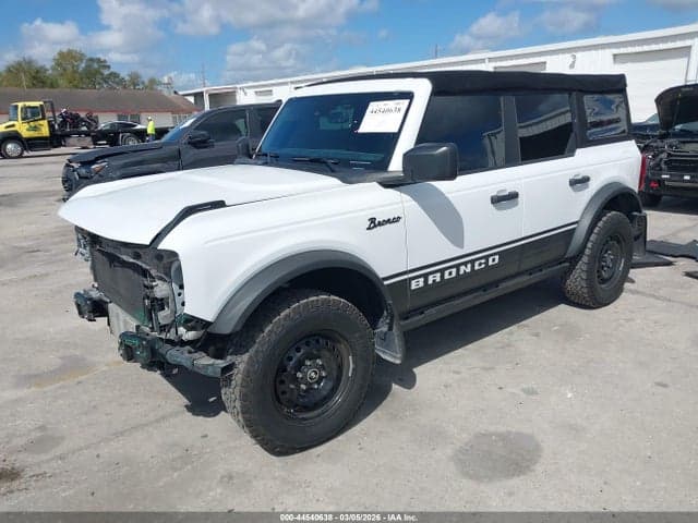 2022 FORD BRONCO BLACK DIAMOND 2