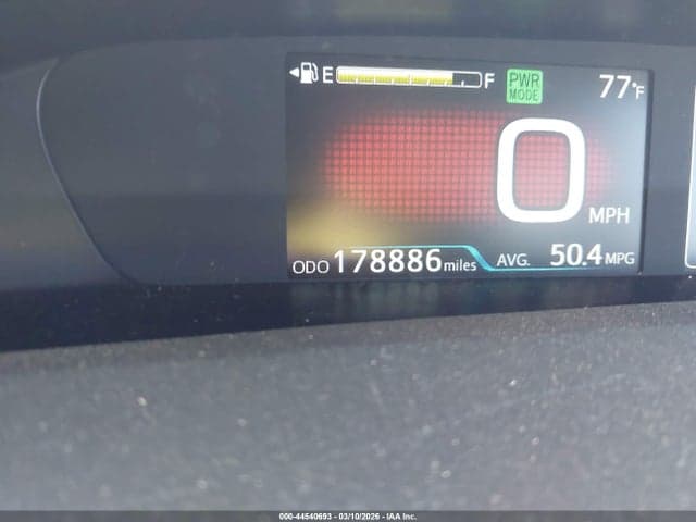 2019 TOYOTA PRIUS XLE 15