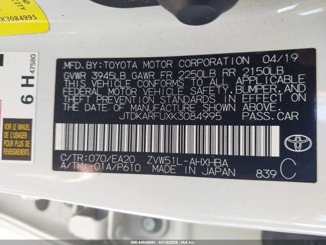 2019 TOYOTA PRIUS XLE 9