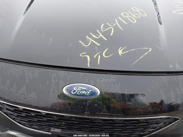 2020 FORD ESCAPE SE 10