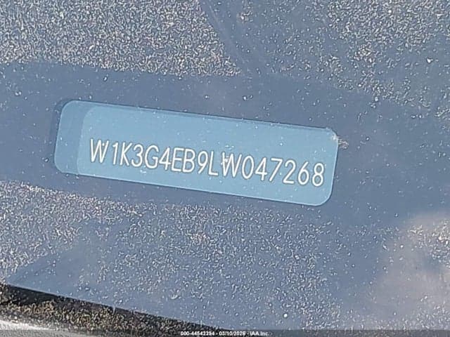 2020 MERCEDES-BENZ A 220 9