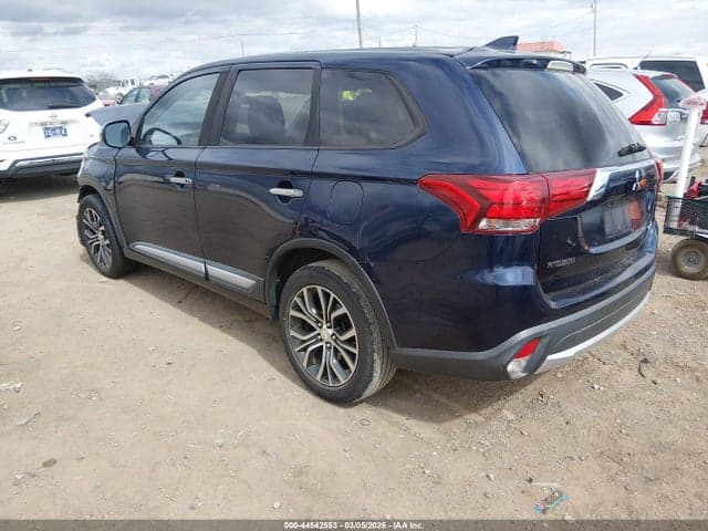 2017 MITSUBISHI OUTLANDER SE 3