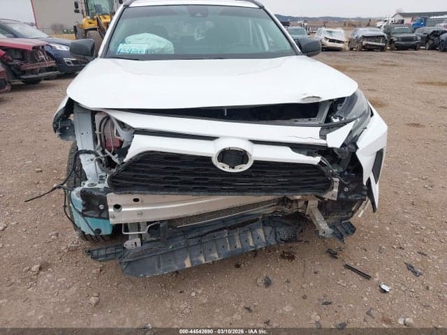 2019 TOYOTA RAV4 LE 6