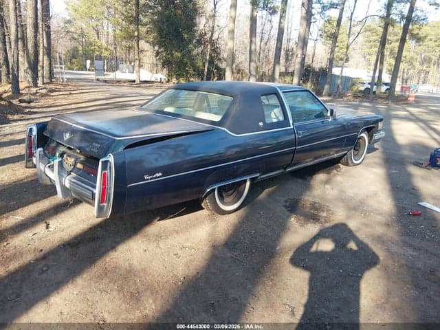 1976 CADILLAC DEVIILE 4