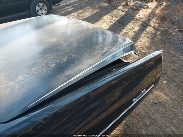 1976 CADILLAC DEVIILE 6