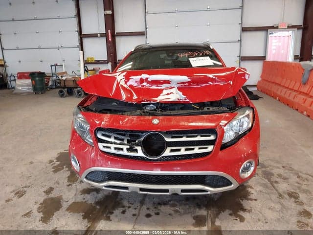 2018 MERCEDES-BENZ GLA 250 13