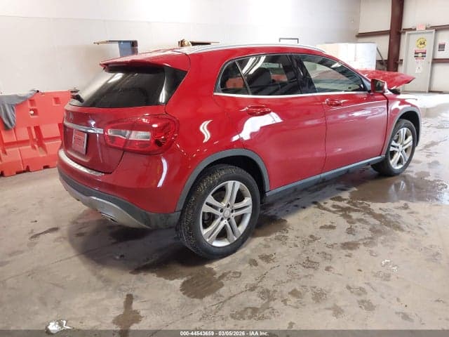 2018 MERCEDES-BENZ GLA 250 4
