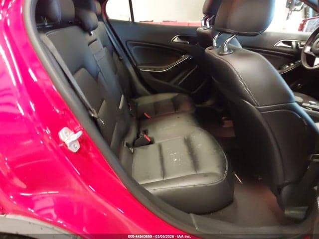 2018 MERCEDES-BENZ GLA 250 8