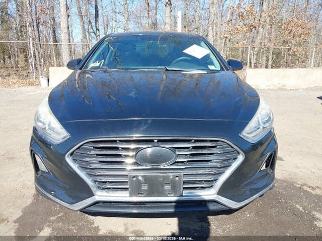 2018 HYUNDAI SONATA SE 12