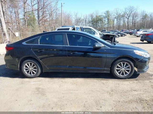 2018 HYUNDAI SONATA SE 13