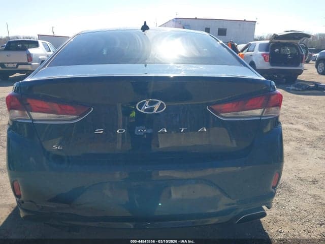 2018 HYUNDAI SONATA SE 16