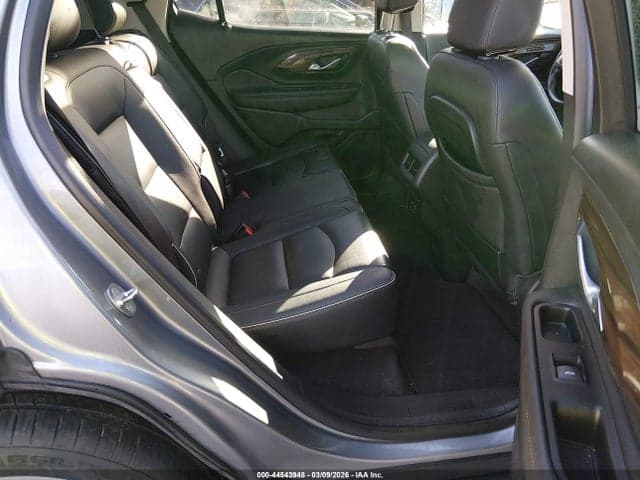 2019 GMC TERRAIN DENALI 8