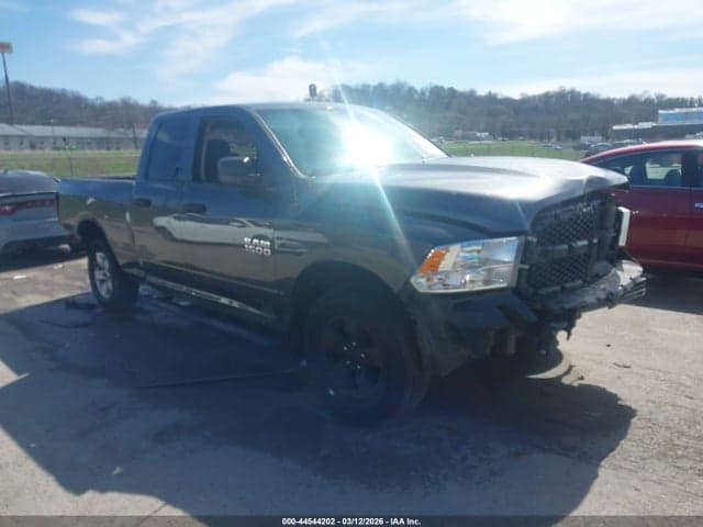 2018 RAM 1500 EXPRESS 4X4 6'4 BOX 1