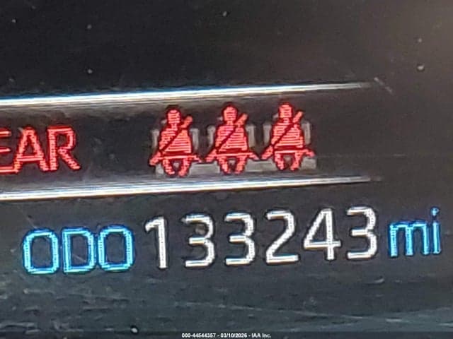 2019 TOYOTA RAV4 XLE 16