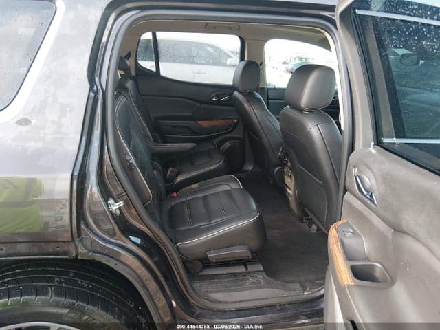 2017 GMC ACADIA DENALI 8