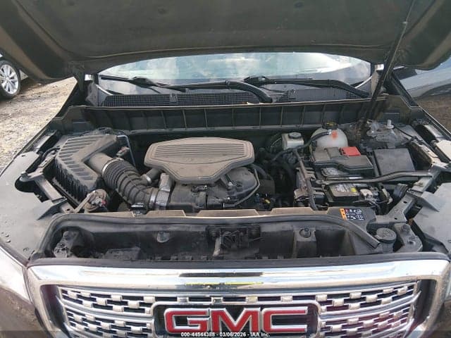 2017 GMC ACADIA DENALI 10