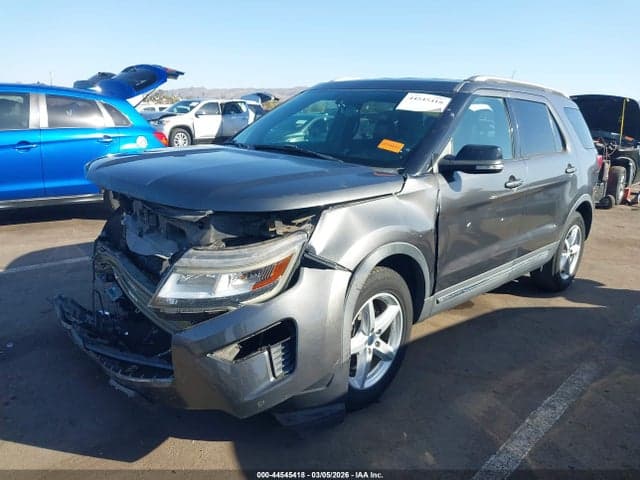 2018 FORD EXPLORER XLT 2
