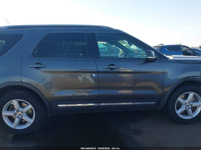 2018 FORD EXPLORER XLT 14