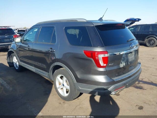 2018 FORD EXPLORER XLT 3
