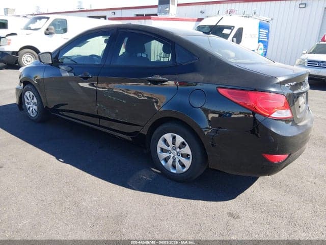 2017 HYUNDAI ACCENT SE 3